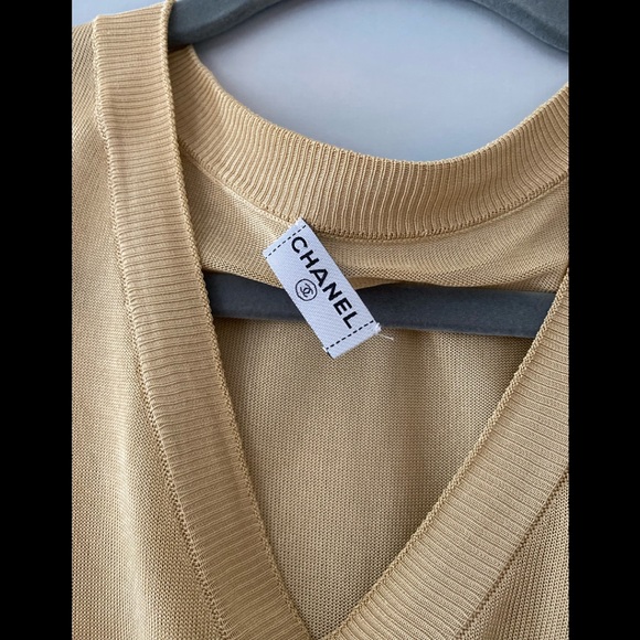 Chanel top - Picture 9 of 16
